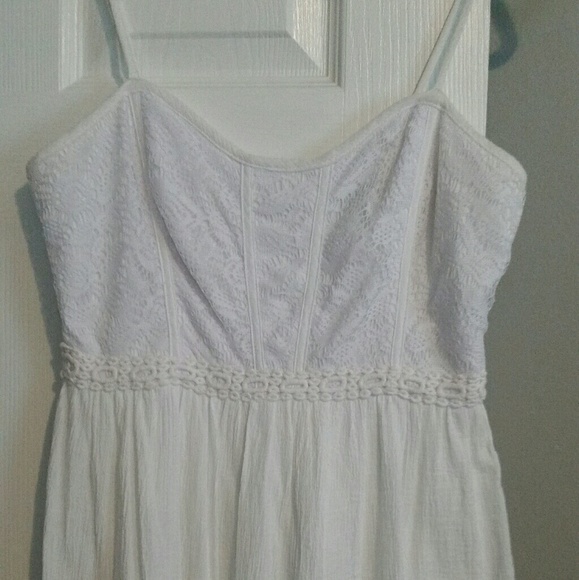 Cute dress - Picture 2 of 2